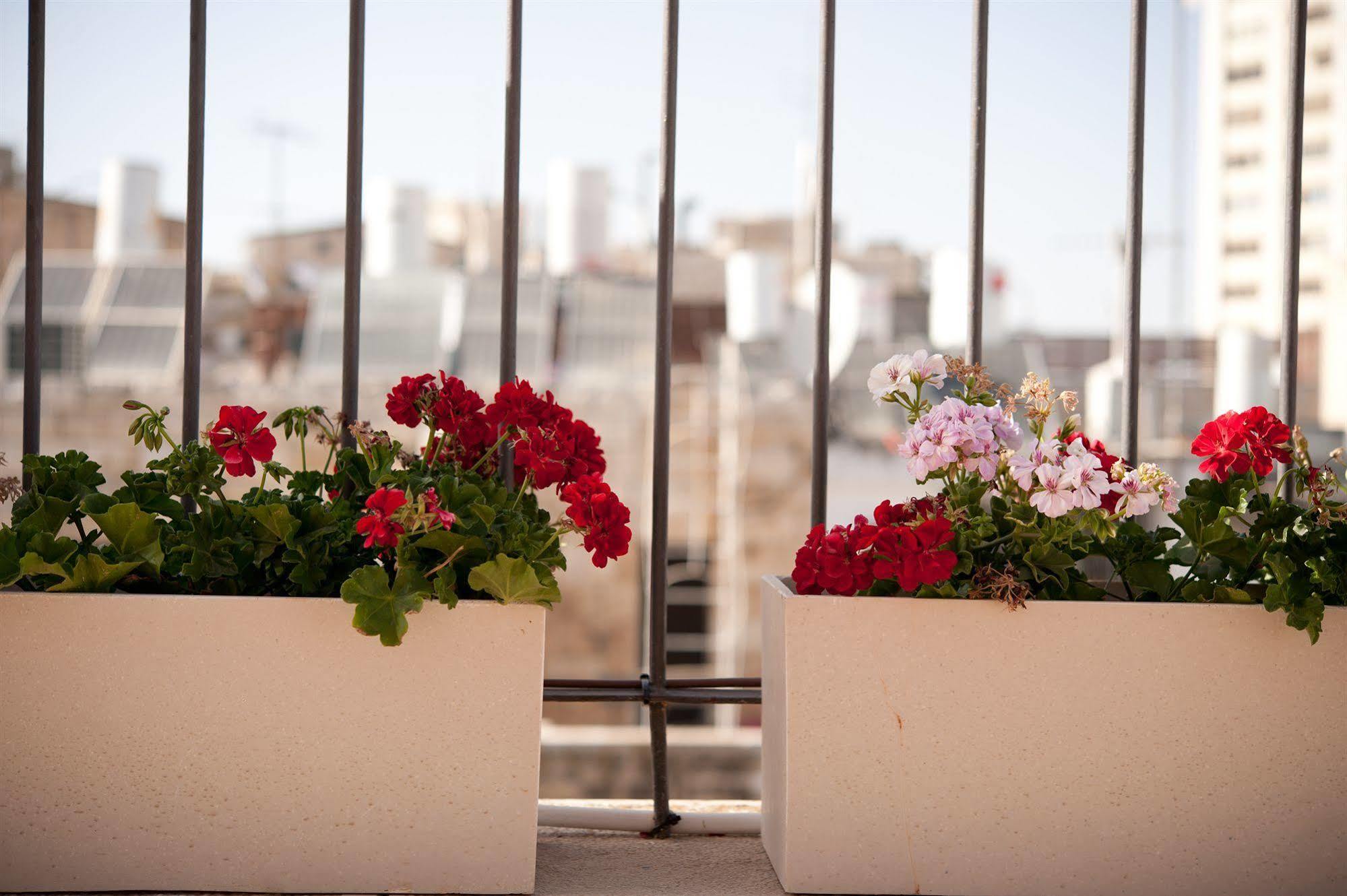 Montefiore Hotel By Smart Hotels Jérusalem Extérieur photo
